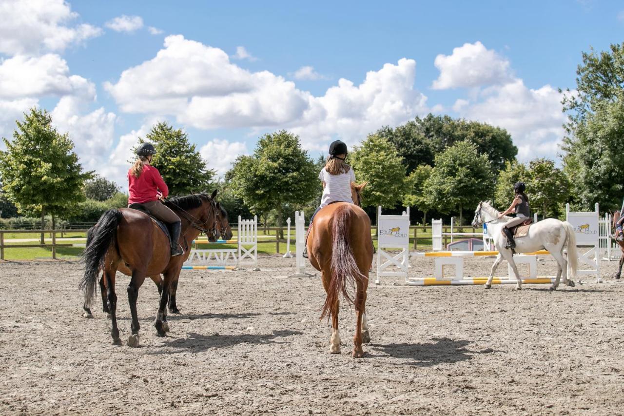 Appartements Les Ormes Epiniac Kültér fotó