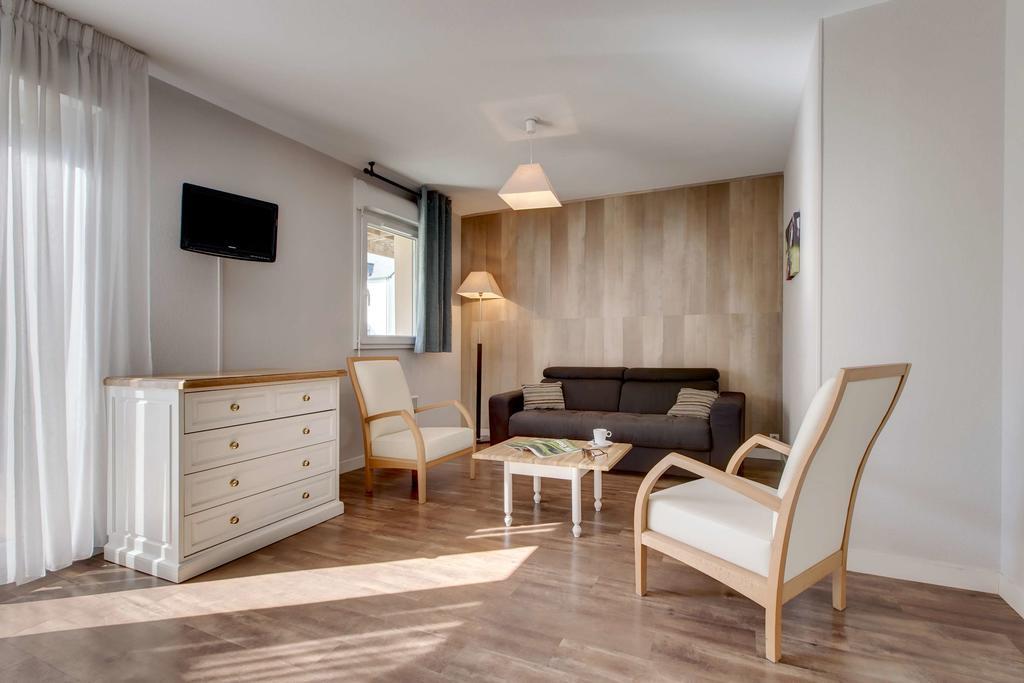 Appartements Les Ormes Epiniac Kültér fotó